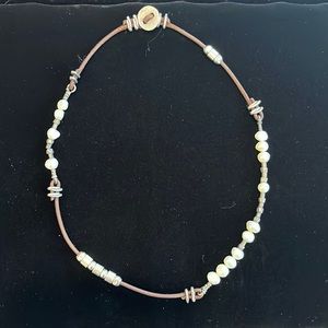 Leather choker necklace with fresh water pearls and silver beads